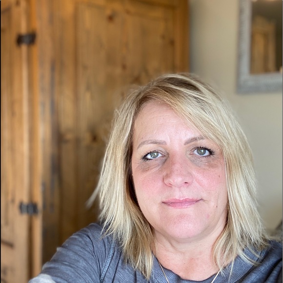 Meet your Posher, Rita - Picture 1 of 1